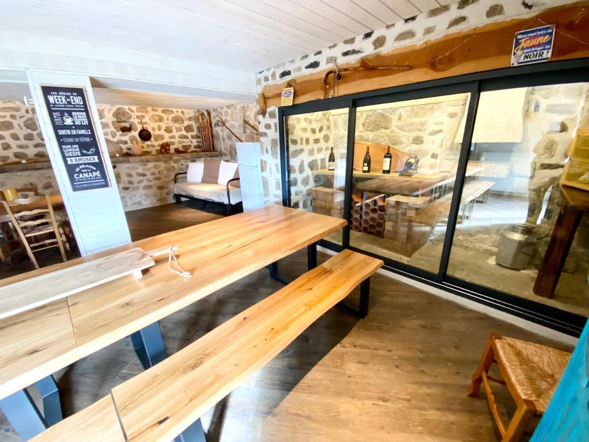 Gîte de Groupe: Spacious 160m² Retreat with Reception Hall and Garden Mazan-l'Abbaye Exterior photo