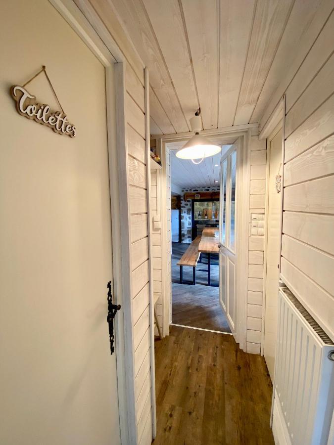 Gîte de Groupe: Spacious 160m² Retreat with Reception Hall and Garden Mazan-l'Abbaye Exterior photo